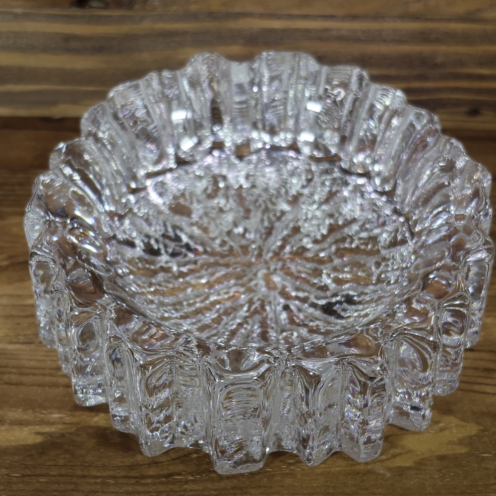 Hadeland Norway NAUTILUS Art Glass Crystal Bowl or Ashtray By Willy Johansson